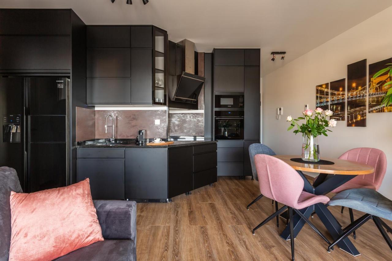 Glamour Apartment City View Βρότσλαβ Εξωτερικό φωτογραφία